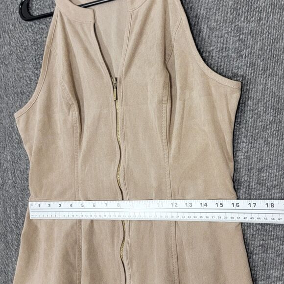 Guess Top Womens XL Tan Faux Suede Sleeveless V Neck Halter Zip Front Peplum - Picture 6 of 11